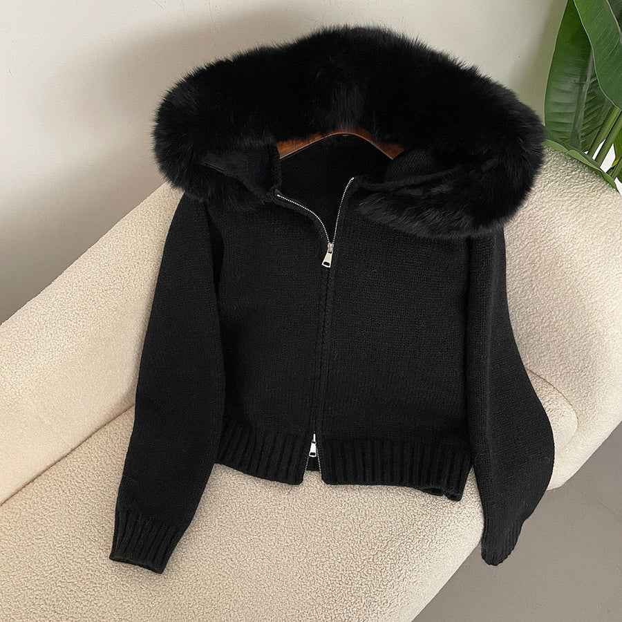 ELVIE Luxe Knit Jacket – Elegantie & Warmte in Perfecte Harmonie