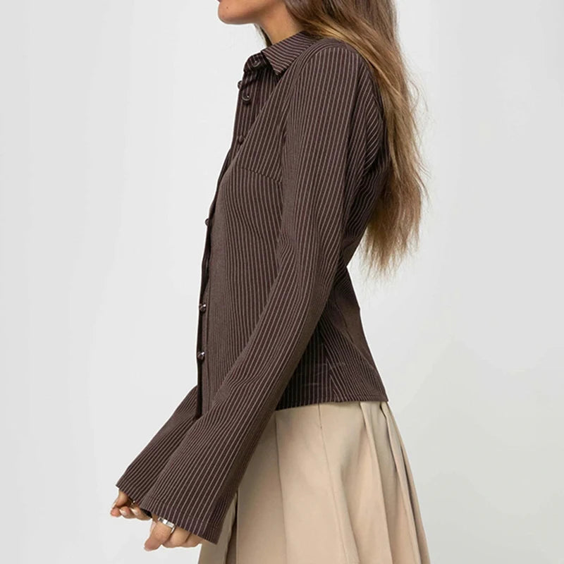 Crop top flared sleeve