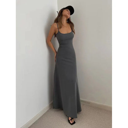Backless jurk — Slanke taille