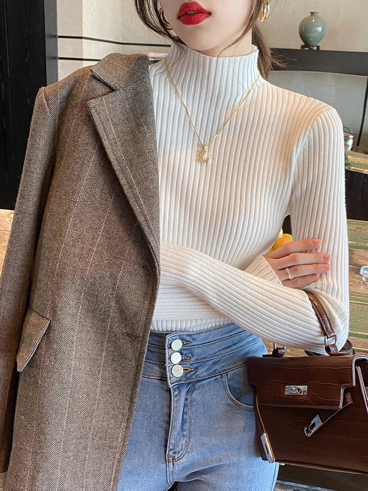 Pia — Knit top